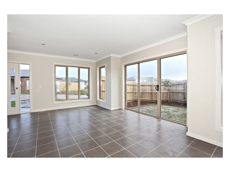 1/22 Immy Parade, Narre Warren VIC 3805