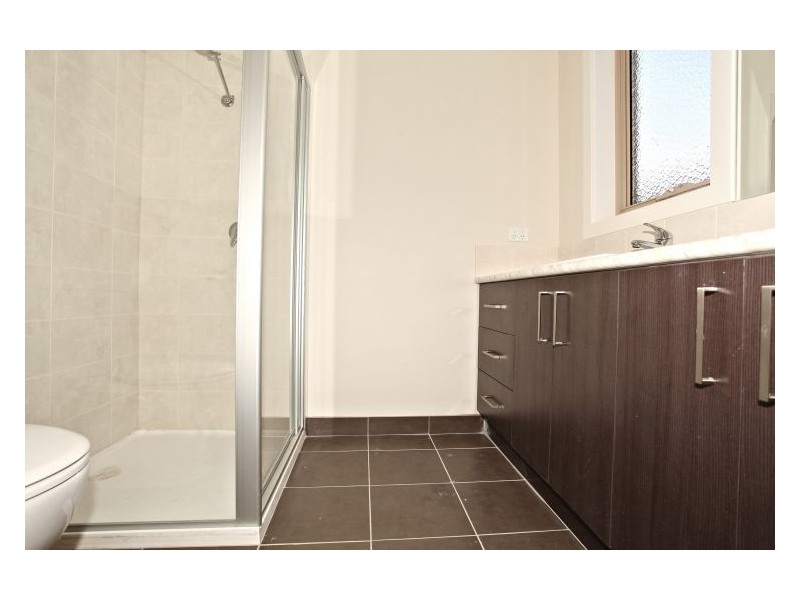 1/22 Immy Parade, Narre Warren VIC 3805