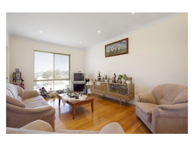 26 Bohemia Crescent, Pakenham VIC 3810