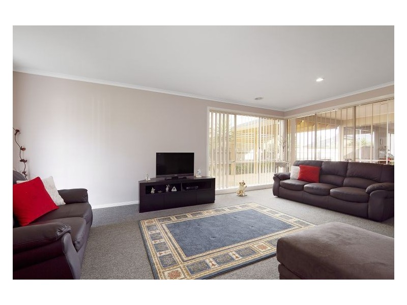 29 Thornbill Circuit, Pakenham VIC 3810