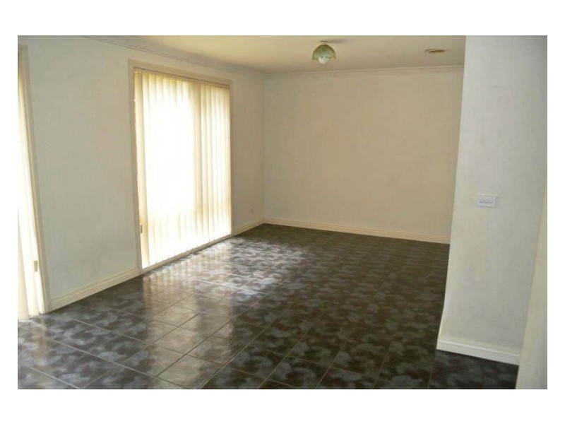 3/17-19 Edith Street, Dandenong VIC 3175