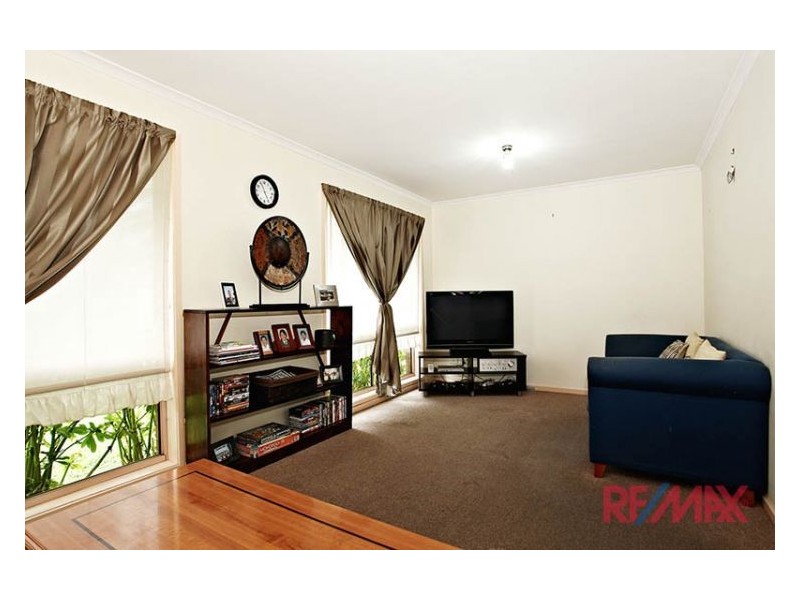 72 Raisell Rd, Cranbourne VIC 3977