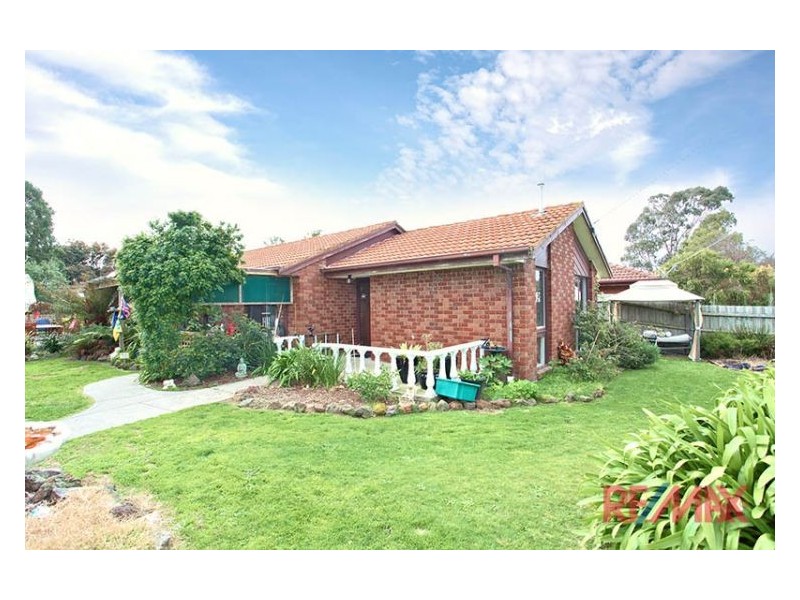 7 Robb Court, Hampton Park VIC 3976