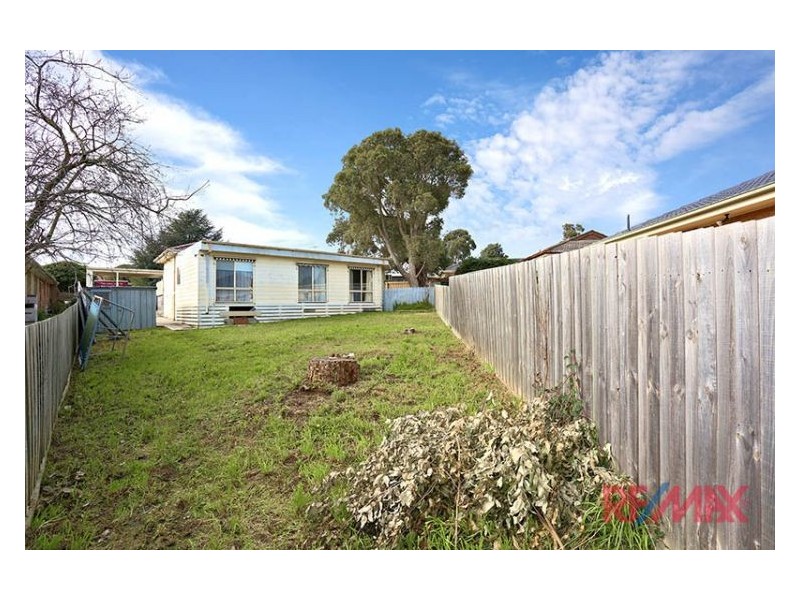 12 Simpson Court, Hallam VIC 3803