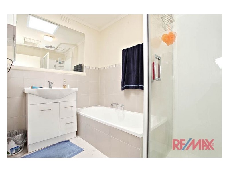 2 Tulum Court, Frankston VIC 3199