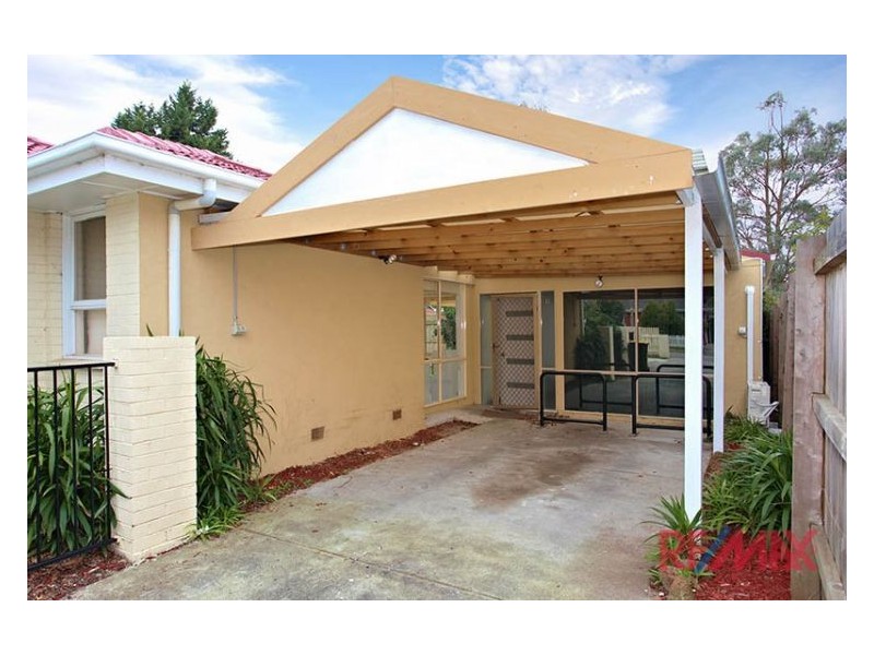 2 Tulum Court, Frankston VIC 3199