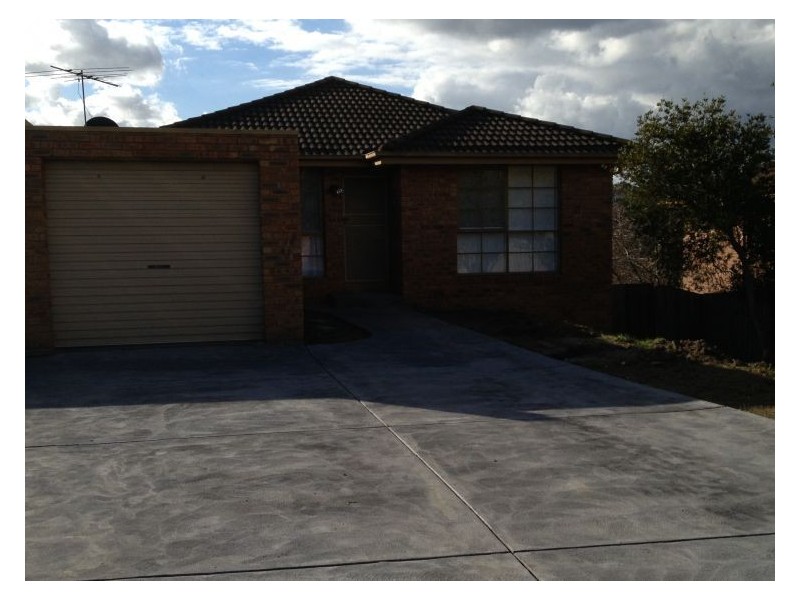 2/12 Bramley Court, Hallam VIC 3803