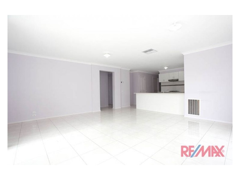 4 Libby Court, Hampton Park VIC 3976