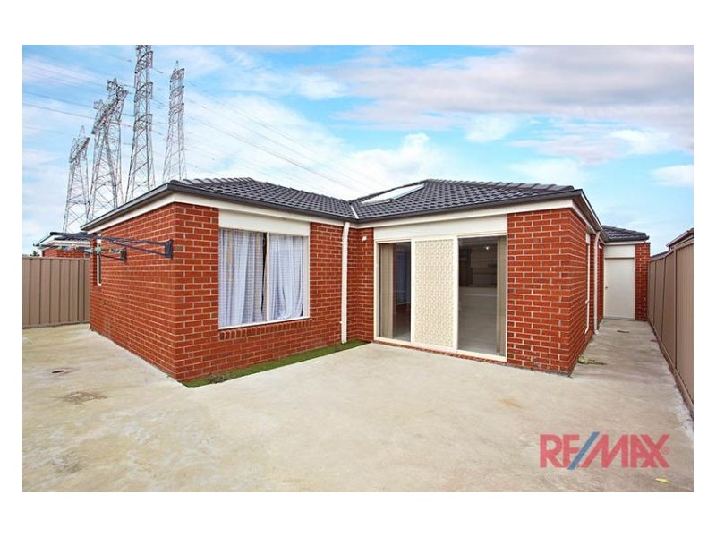 4 Libby Court, Hampton Park VIC 3976