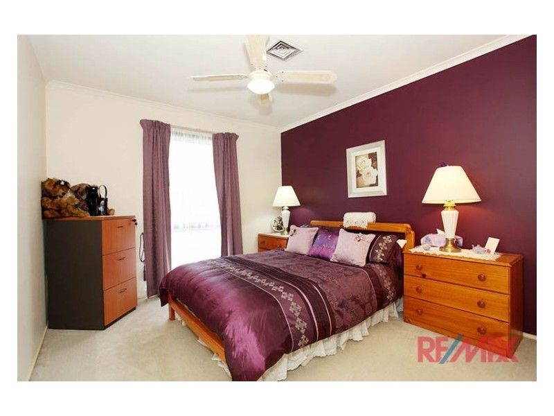 1 Jambe Court, Hampton Park VIC 3976