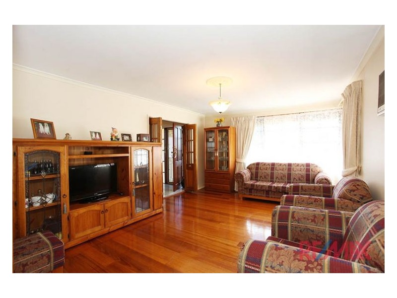 28 Redfern Crescent, Mulgrave VIC 3170