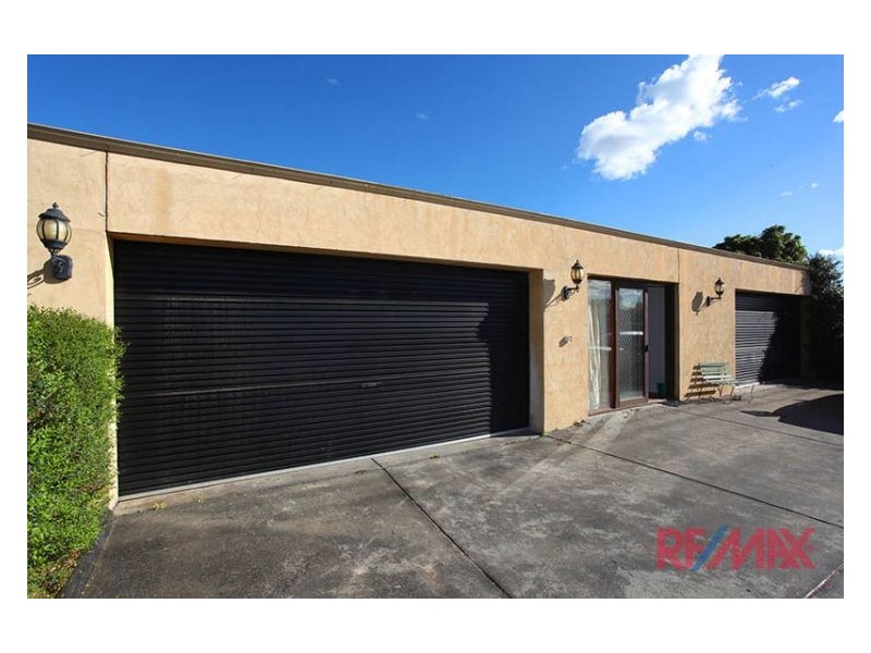 28 Redfern Crescent, Mulgrave VIC 3170