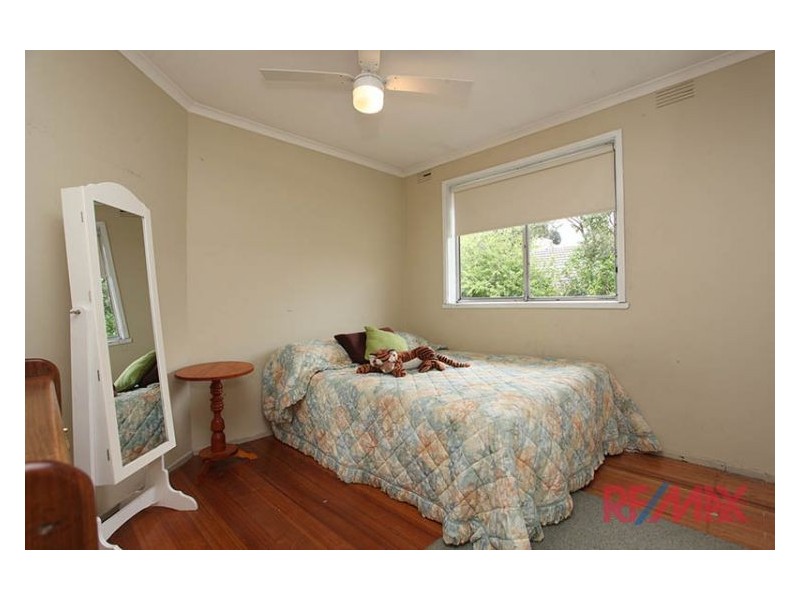 21 Allison Avenue, Eumemmerring VIC 3177