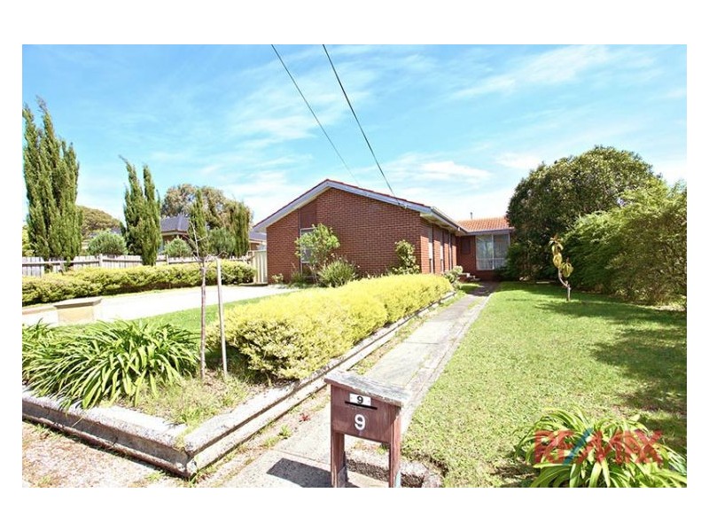9 Highland Avenue, Hampton Park VIC 3976
