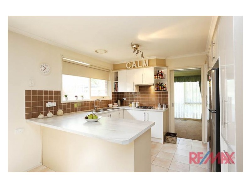 6 Ontario Place, Rowville VIC 3178