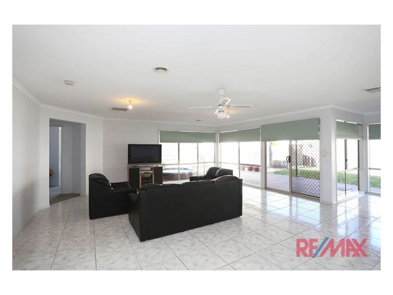 115 Lynbrook Boulevard, Lynbrook VIC 3975