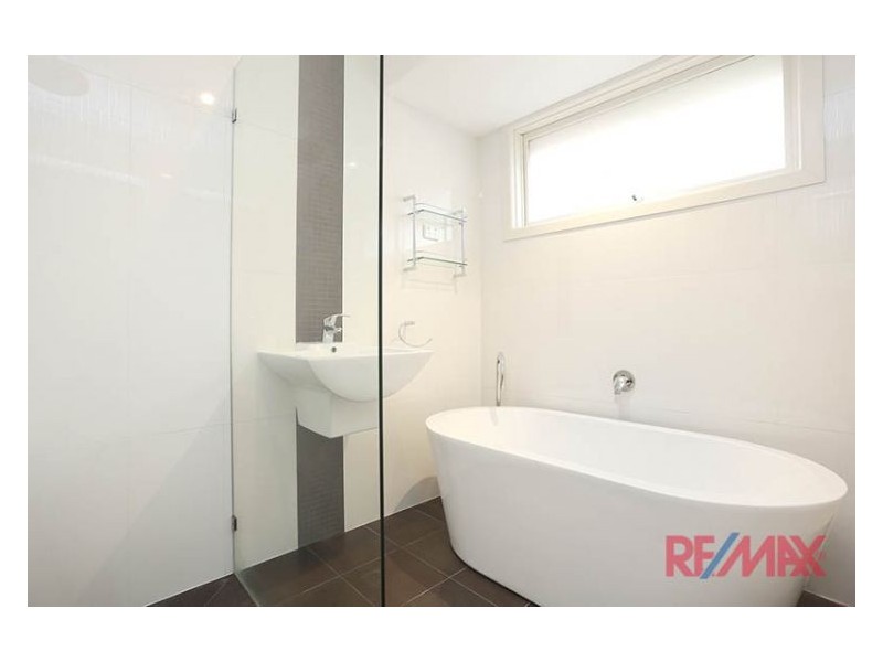 1 Karol Court, Hampton Park VIC 3976