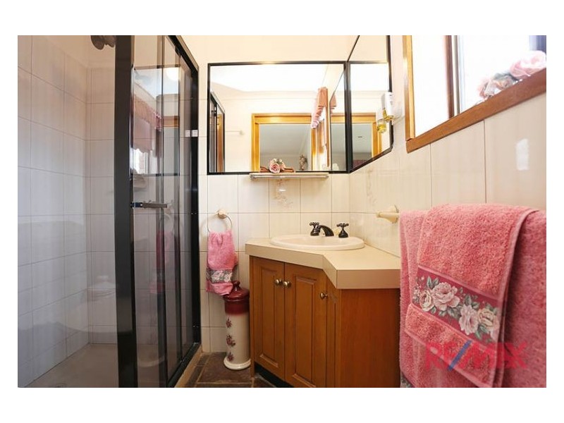 9 Thanos Court, Hallam VIC 3803