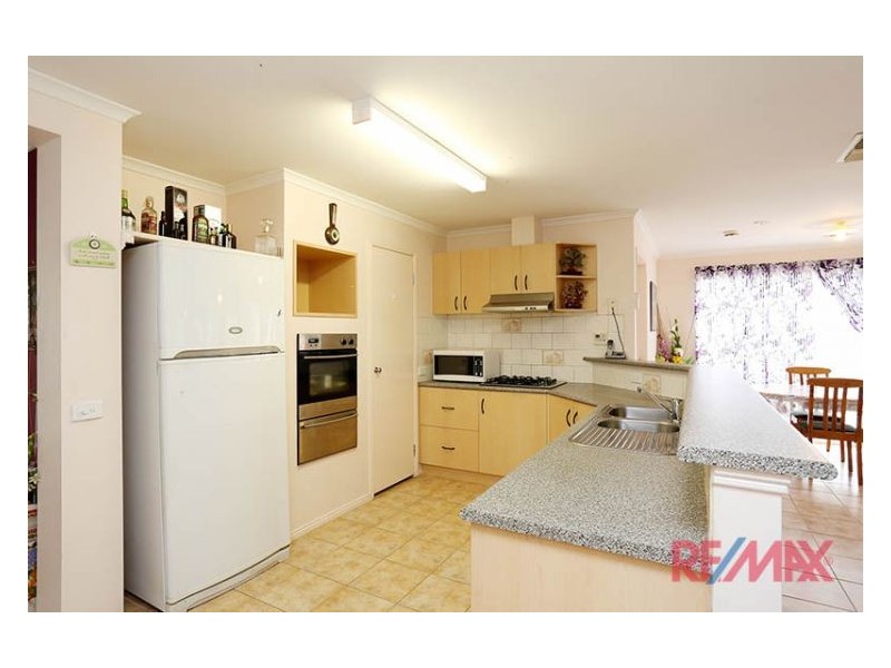 5 Keystone Court, Lynbrook VIC 3975