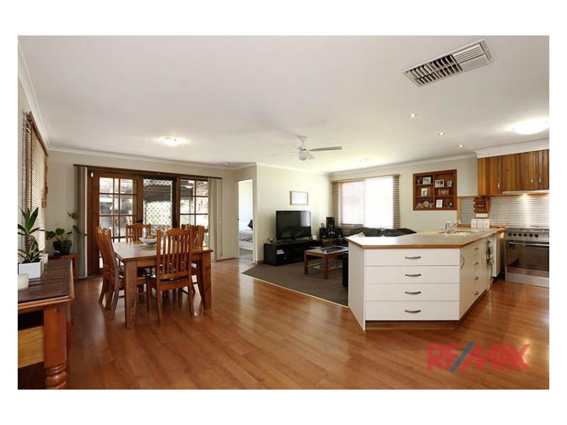 33 Highland Avenue, Hampton Park VIC 3976