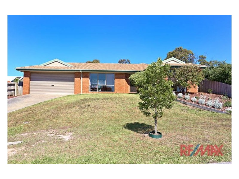 4 Daniel Drive, Langwarrin VIC 3910