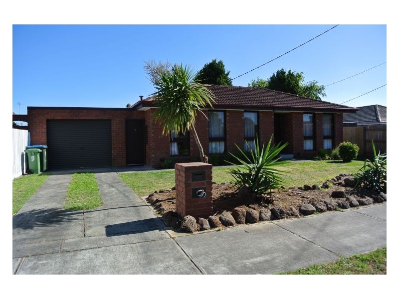 5 Regal Avenue, Hallam VIC 3803