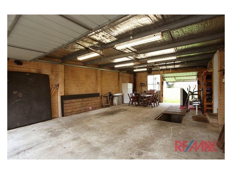 21 Allison Avenue, Eumemmerring VIC 3177