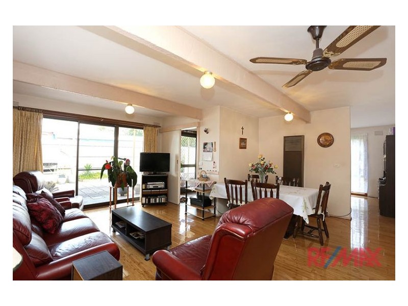 21 Somerville Road, Hampton Park VIC 3976