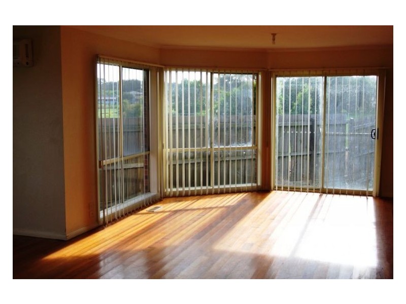 3/64-66 Laura Drive, Hampton Park VIC 3976