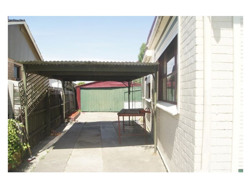2/40 The Fairway, Hampton Park VIC 3976