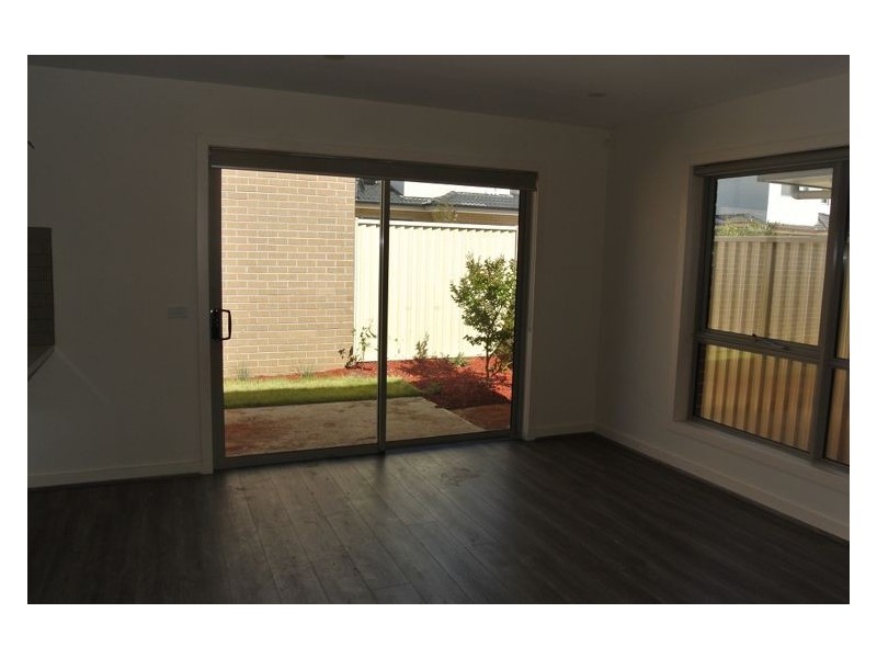 14/20-22 Young Road, Hallam VIC 3803