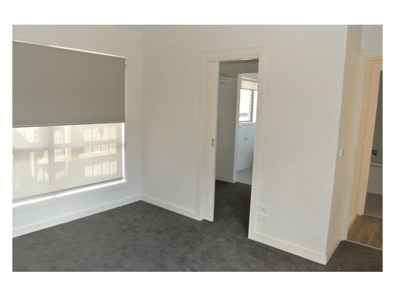 14/20-22 Young Road, Hallam VIC 3803