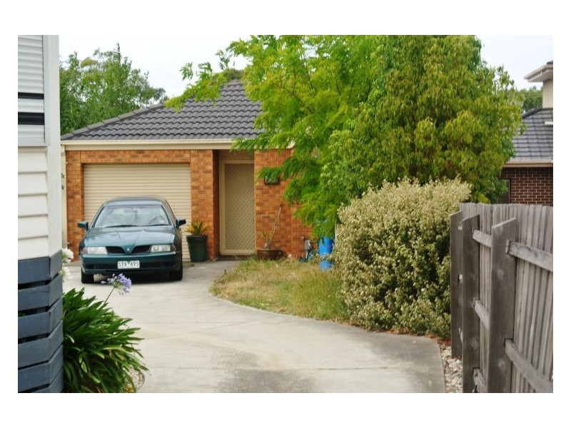 2/4 Eden Court, Noble Park VIC 3174