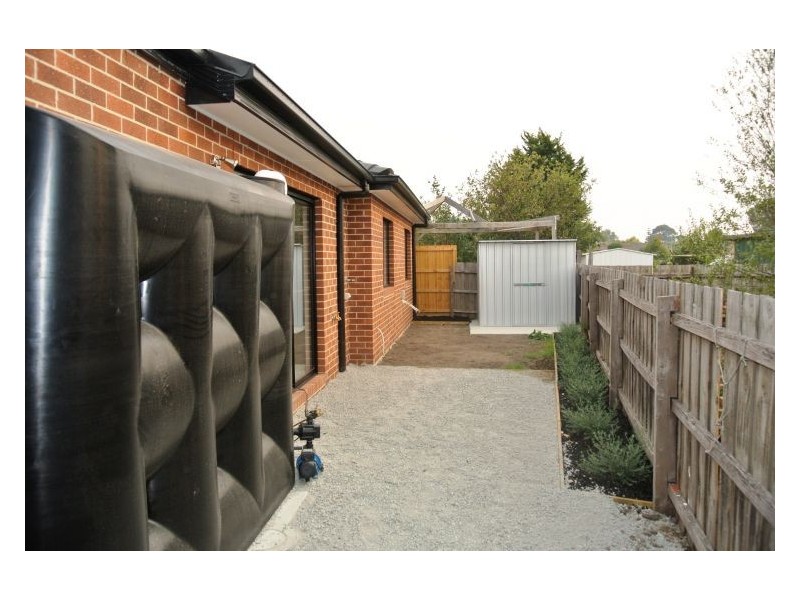 2/3 Brunel Court, Hampton Park VIC 3976