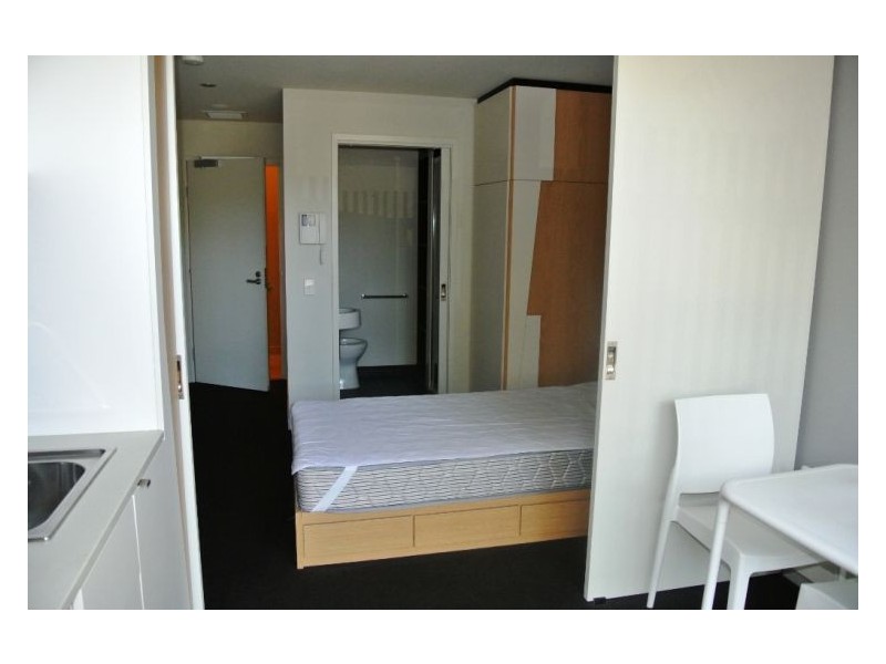 2/6 John Street, Box Hill VIC 3128