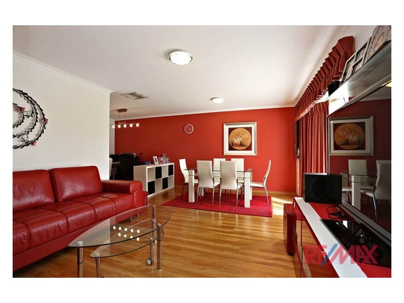 34 Collins Crescent, Berwick VIC 3806