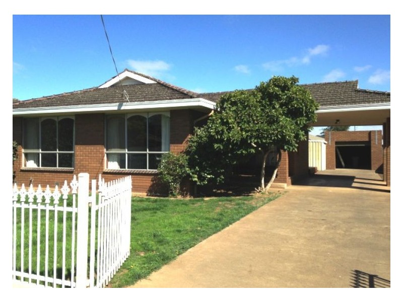 10 Ningana Street, Alfredton VIC 3350