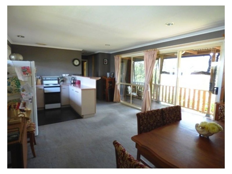 86 William Street, Lismore VIC 3324