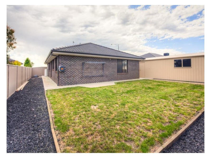 109 Dyson Drive, Alfredton VIC 3350
