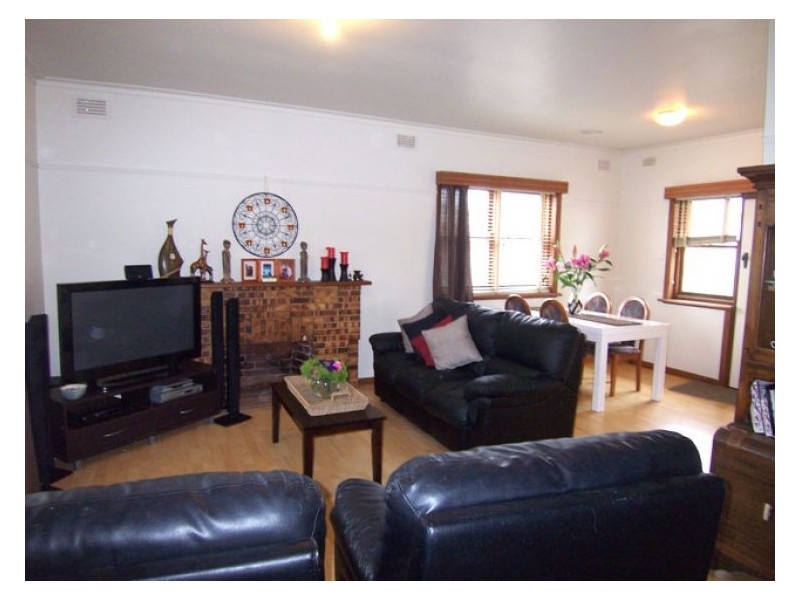 18 Waller Avenue, Ballarat VIC 3350