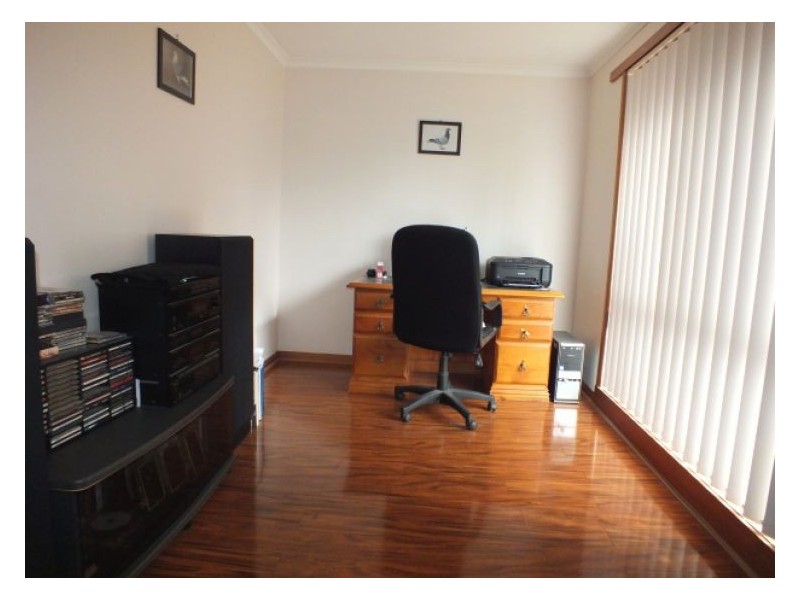 21 Bonshaw Drive, Sebastopol VIC 3356