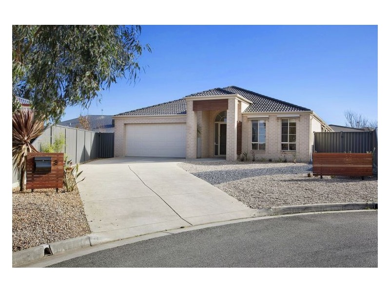 8 Cavendish Court, Delacombe VIC 3356