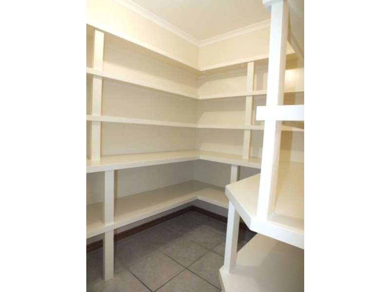 21 Tinworth Avenue, Mount Clear VIC 3350