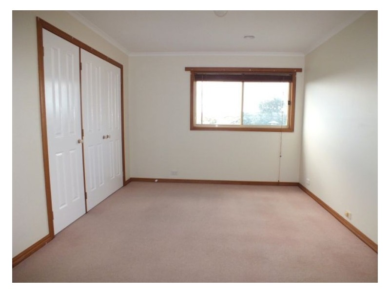 21 Tinworth Avenue, Mount Clear VIC 3350