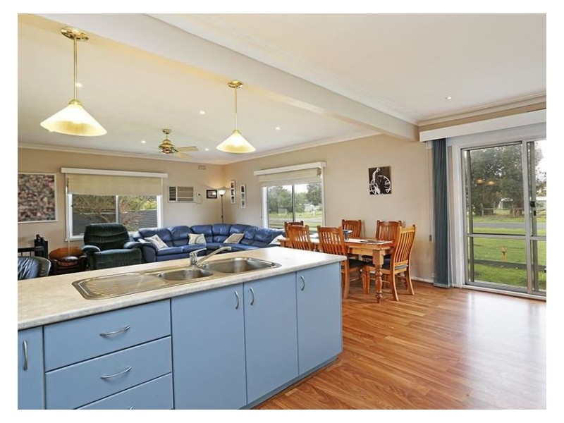 7 Gibb Street, Rokewood VIC 3330