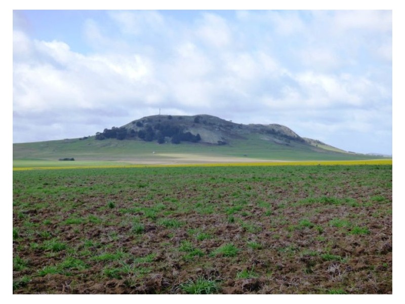 37 Lake Goldsmith Road, Mena Park VIC 3373