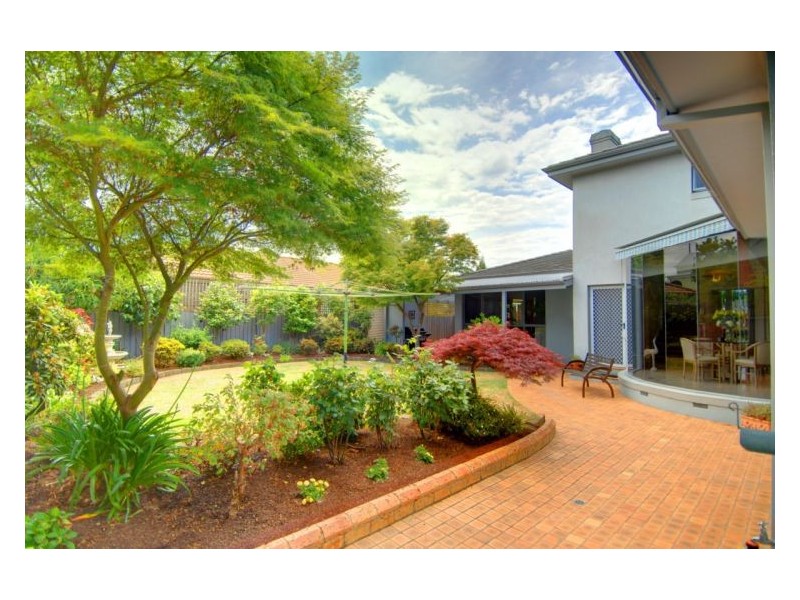 7 Elliott Street, Lake Wendouree VIC 3350