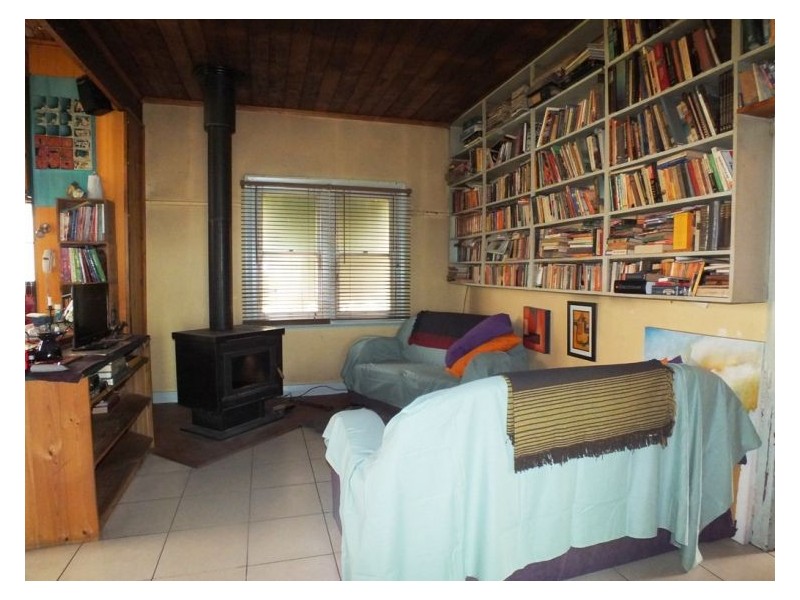 79 Racecourse Road, Snake Valley VIC 3351