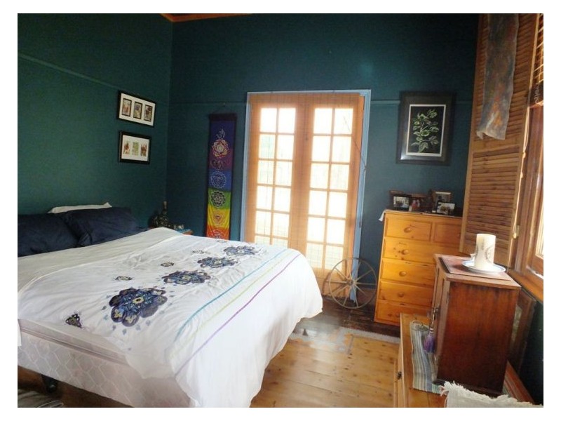 79 Racecourse Road, Snake Valley VIC 3351