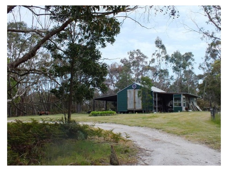 79 Racecourse Road, Snake Valley VIC 3351